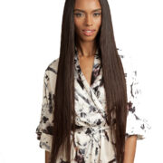 Tissage Lisse Brazilian Vierge En Couleur Naturelle